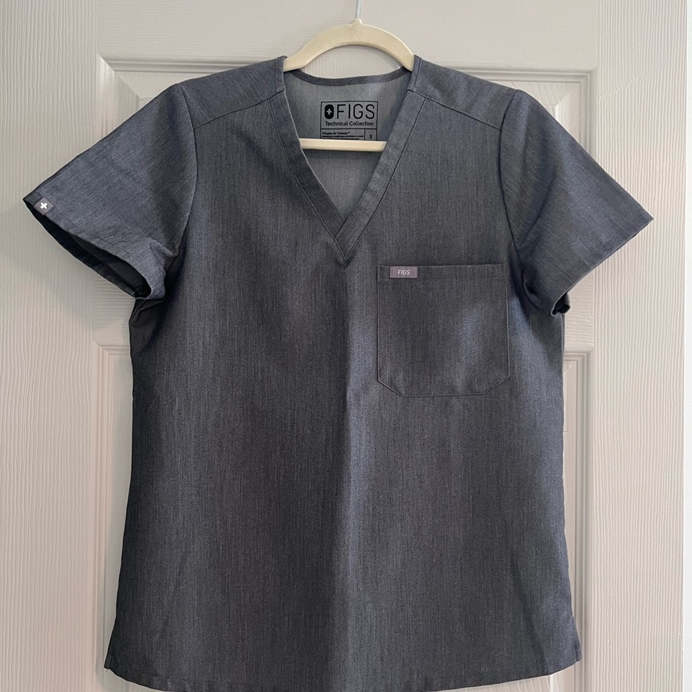 Graphite Figs Scrub Top